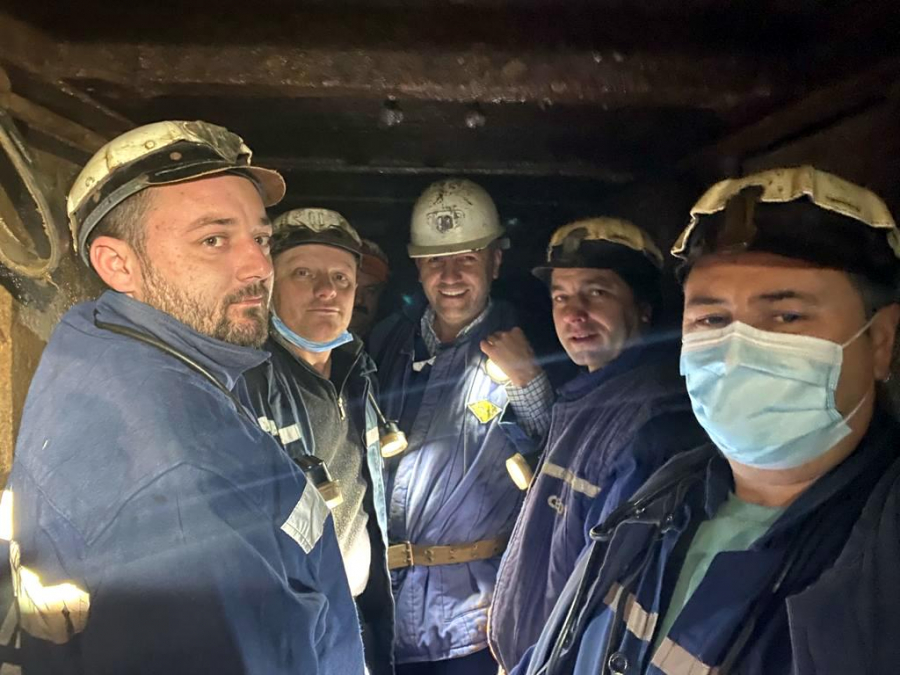 Minerii din Valea Jiului își cer drepturile restante