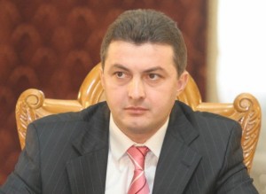 Fostul ministru al Economiei Codruţ Şereş, condamnat la patru ani de închisoare cu executare în dosarul &quot;Hidroelectrica&quot;