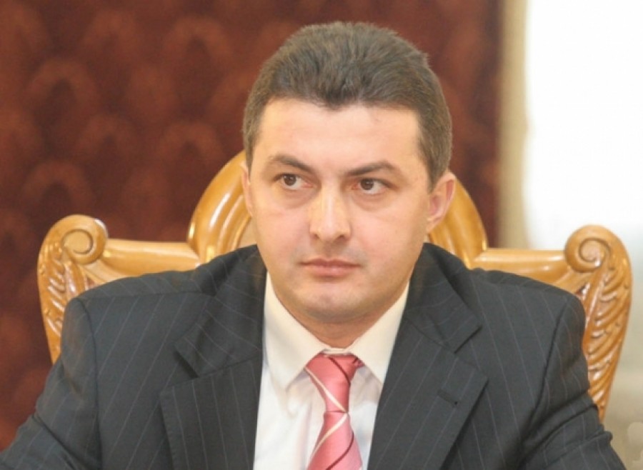 Fostul ministru al Economiei Codruţ Şereş, condamnat la patru ani de închisoare cu executare în dosarul "Hidroelectrica"