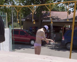PERICOL/ Galaţiul a intrat sub stăpânirea caniculei! Iată ce posibilităţi ne oferă autorităţile ca să-i facem faţă!