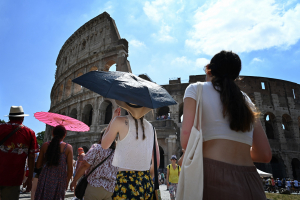 Canicula ar putea schimba calendarul școlar în Italia