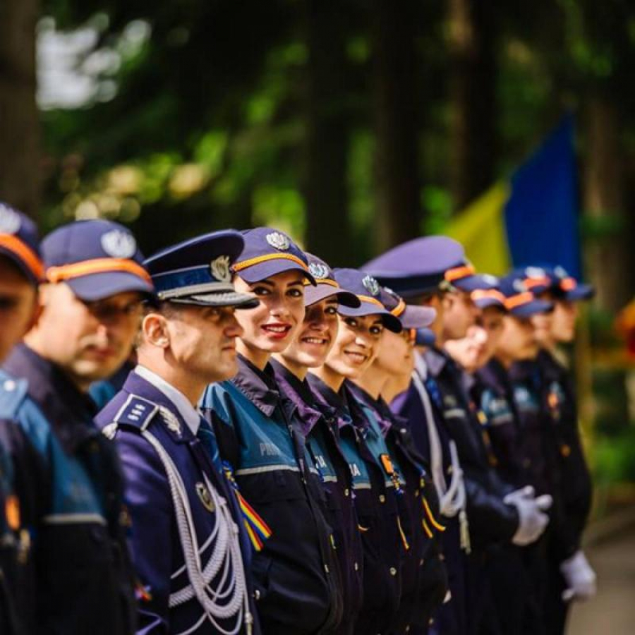 Facultățile de ofițeri își deschid porțile