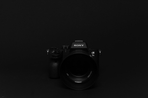 Avantajele utilizării camerelor mirrorless în crearea de conținut pentru platformele sociale