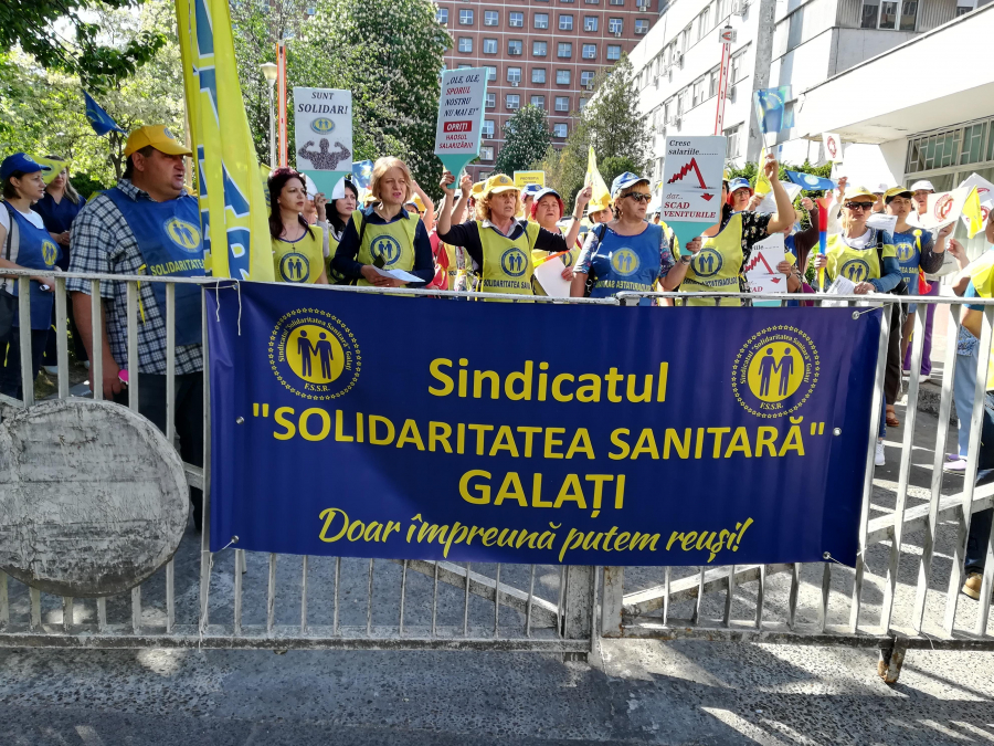 Angajaţii din Sănătate au protestat timp de două ore