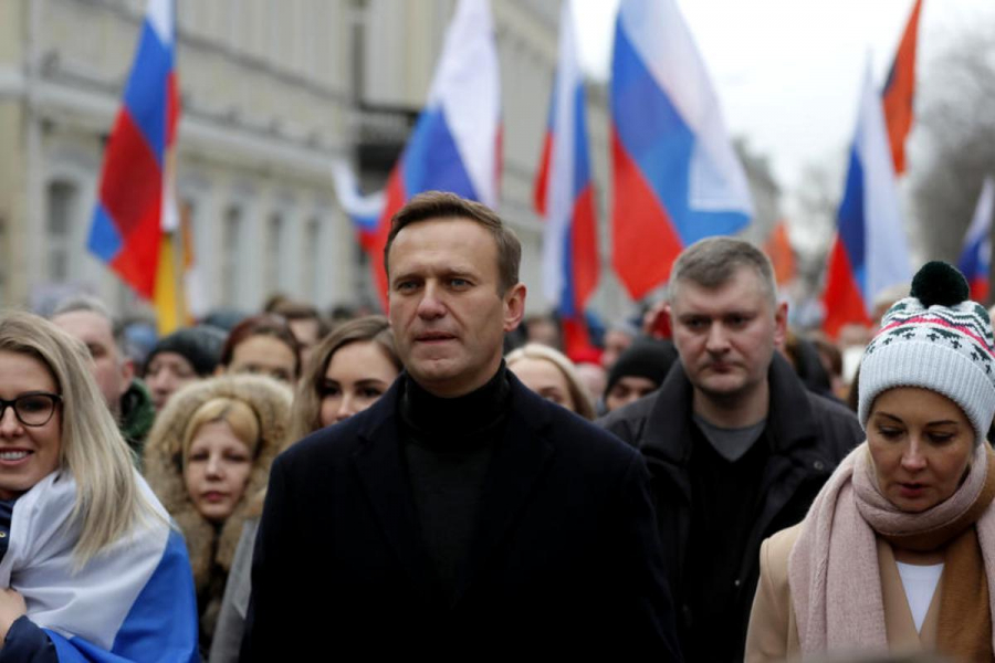 Rusia suspendă activitatea organizațiilor lui Aleksei Navalnîi