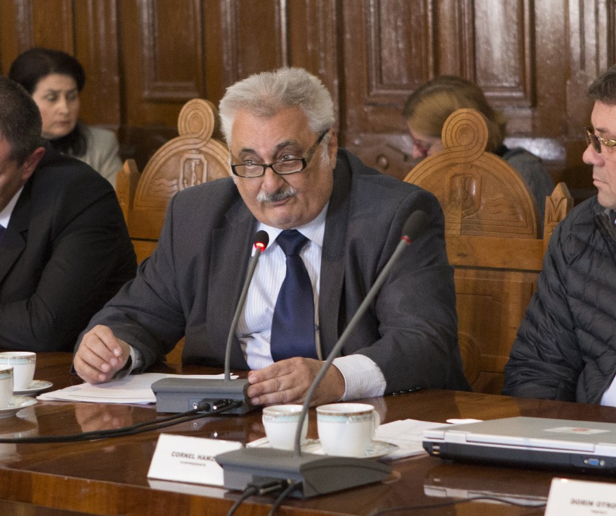 Prefectul îl pune la punct pe Bacalbaşa. INTERVENŢIE subtilă, dar plină de înţeles a lui Dorin Otrocol în şedinţa CJ
