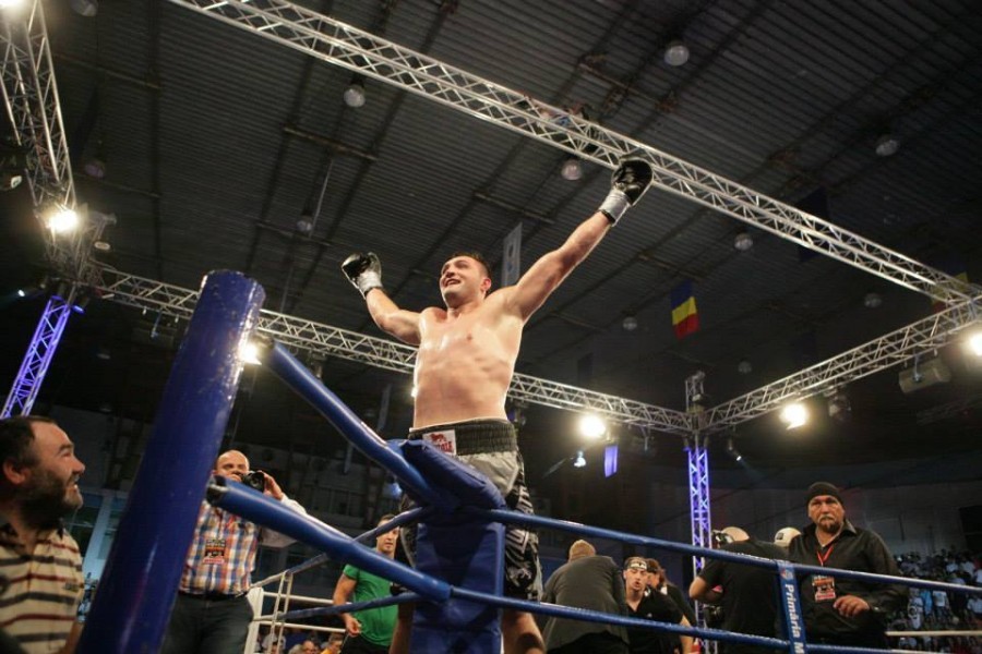 La mulţi ani, Cristi Ciocan! Pugilistul gălăţean împlineşte astăzi 26 de ani