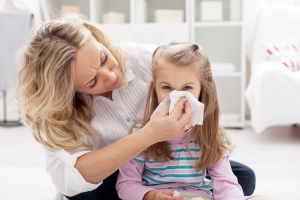 Mii de gălăţeni suferă de INFECȚII RESPIRATORII. Majoritatea sunt copii