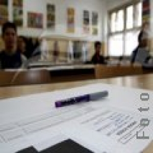 Sindicaliştii din învăţământ stabilesc astăzi dacă vor boicota tezele unice 