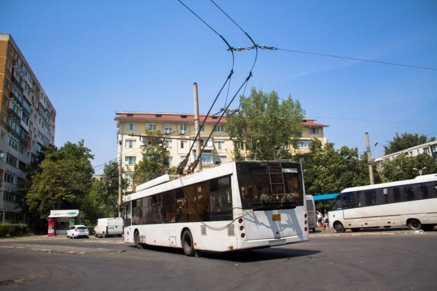 Troleibuzele Transurb rămân în garaj până la toamnă