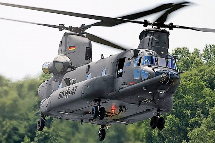 Germania va cumpăra din SUA 60 de elicoptere Chinook