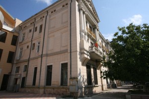 La doi ani şi jumătate de la decizia instanţei - Muzeul de Istorie, evacuat pentru 17.000 de euro lunar