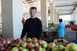 Livada din Plevna - POVESTEA a două generaţii de oameni harnici. Asta înseamnă &quot;fermă de familie&quot;