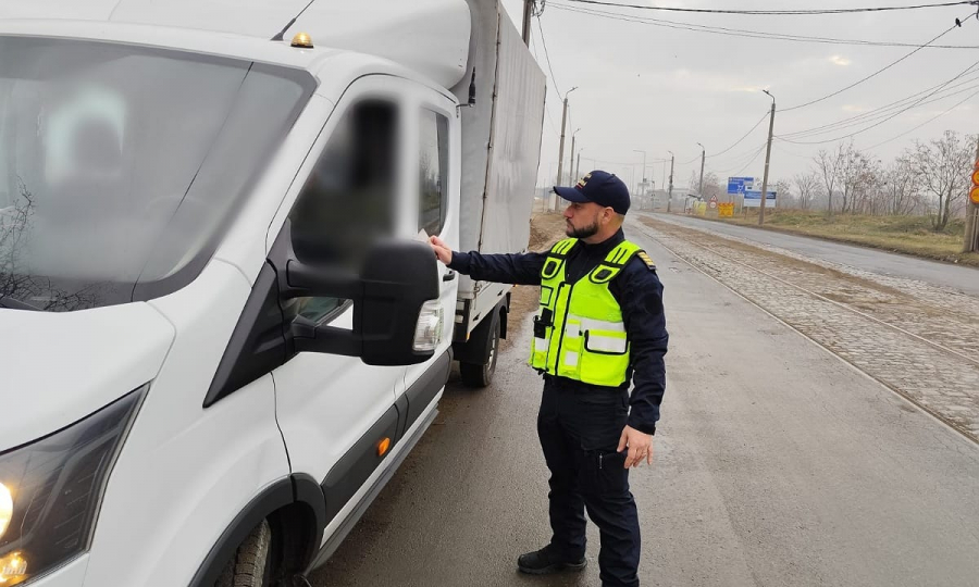 La plimbare cu un permis de conducere fals