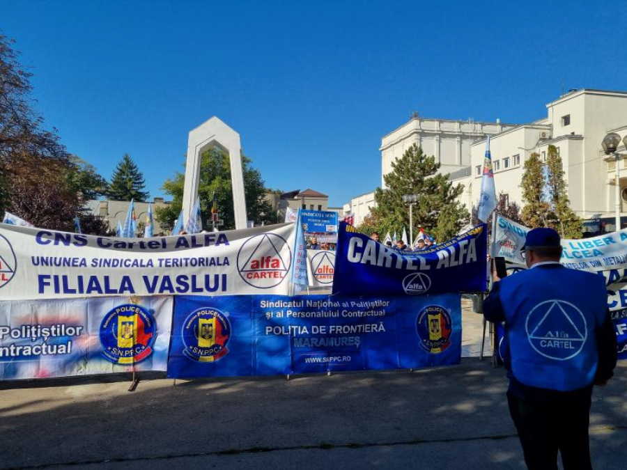 Caravana Cartel ALFA a oprit și la Galați. Sindicaliştii, cu jalba-n proțap la Guvern și Președinție (FOTO și VIDEO)
