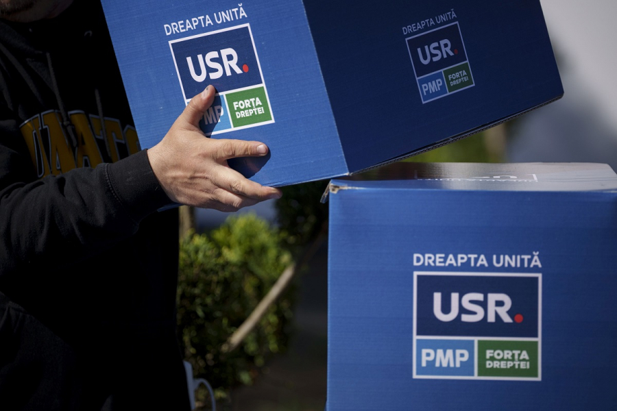 A început votul online pentru președinția USR