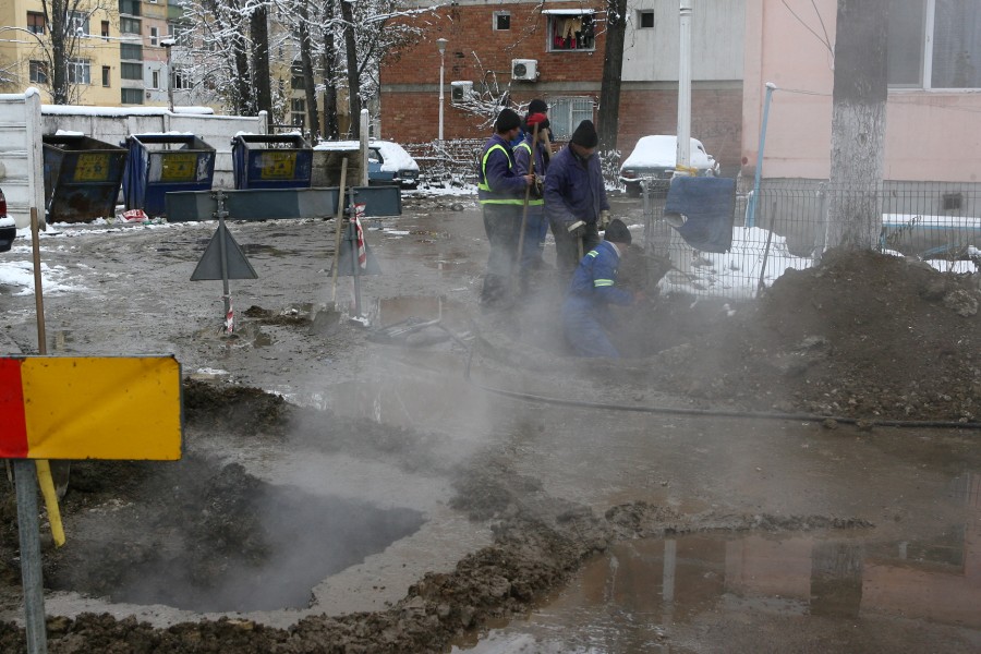 Bucureştiul loveşte Galaţiul: Lichidarea Apaterm, anulată de judecători