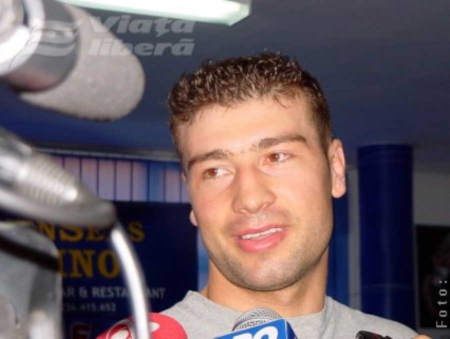 La mulţi ani, Lucian Bute!