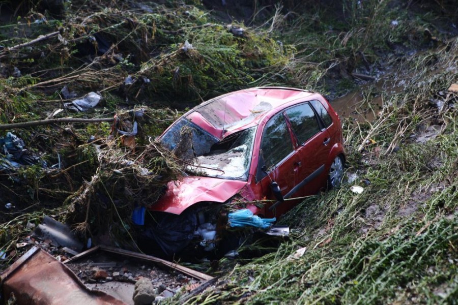 UPDATE / Imagini FOTO & VIDEO cu dezastrul lăsat de viitură în comuna gălăţeană Cuca