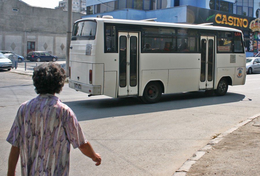 Dezinteres pentru abonamentele Transurb la preţ redus 