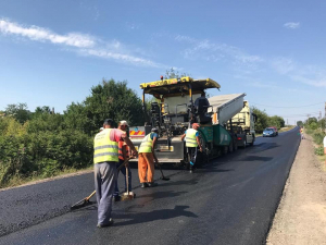 Drumuri modernizate de 11 milioane de lei, la Târgu Bujor