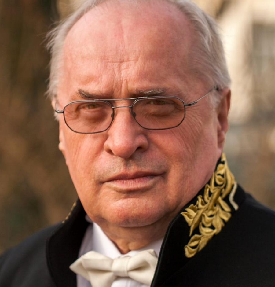 CARIERE. Augustin Buzura, un prozator de forţă
