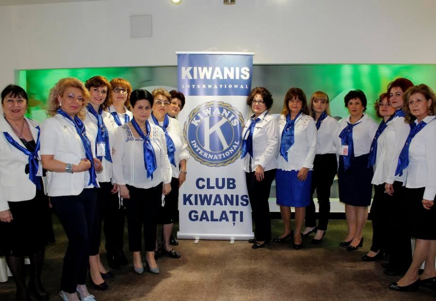 Sărbătoare în lumea ONG-urilor locale. KIWANIS a sărbătorit 20 de ani de existenţă la Galaţi