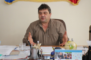 Războiul reclamaţiilor într-o primărie din judeţul Galaţi. Liviu Condrache, primarul comunei Drăgăneşti