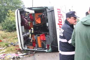 ACCIDENTUL de la Baldovineşti/ Şoferul turc, arestat în lipsă