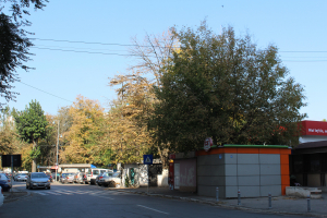 Spaţii comerciale, demolate şi în zona Ancora (FOTO)
