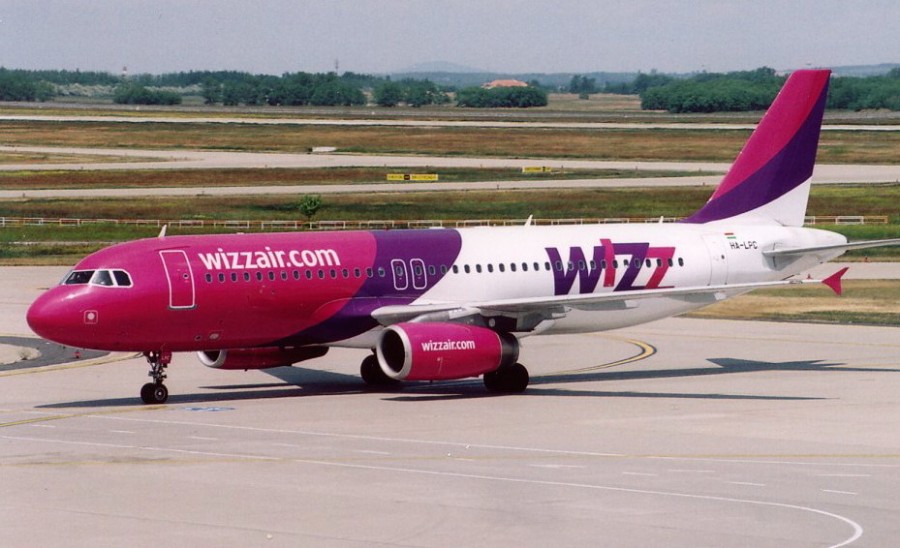 Wizz Air introduce trei noi curse de la Bucureşti