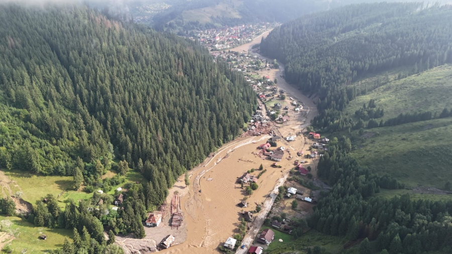 Inundații devastatoare în nordul și vestul țării