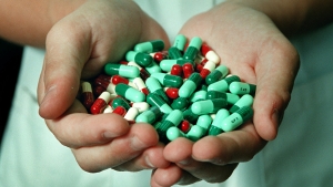 Rezistenţa la antibiotice devine o AMENINȚARE