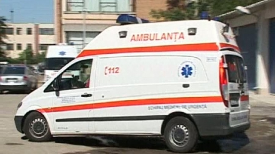 Bărbat din Vlădeşti atacat de un CÂINE/ Victima a rămas FĂRĂ O URECHE