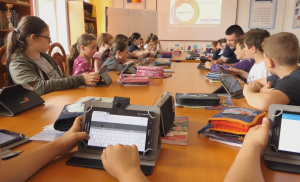 Dotări pentru anul școlar care tocmai a început. Şcolile din Piscu şi Griviţa, câştigătoare la Digitaliada