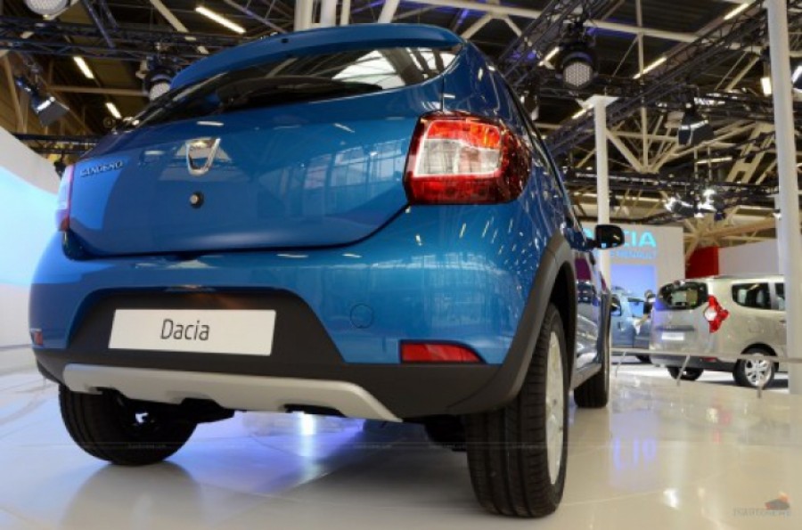 Algerienii cumpără mai multe Dacii decât noi