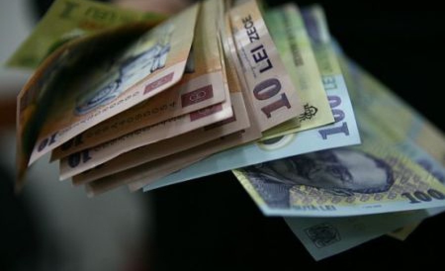 FMI a acceptat creşterea salariilor. Prima tranşă de majorare, de la 1 iunie