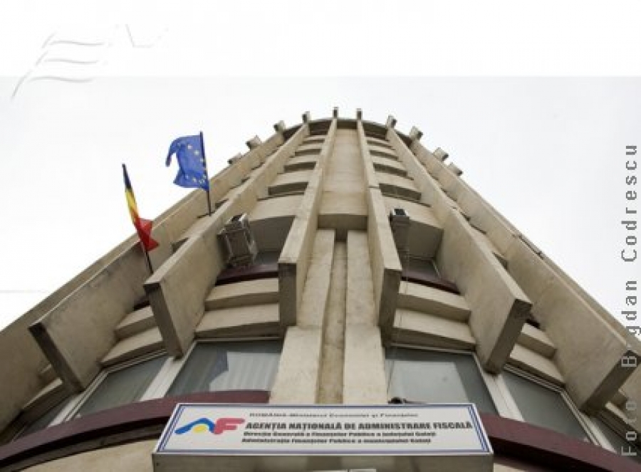 Şeful Serviciului Contestaţii din Finanţele gălăţene, arestat de Tribunal