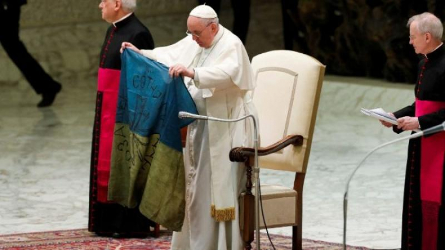 Papa Francisc vrea să meargă la Kiev
