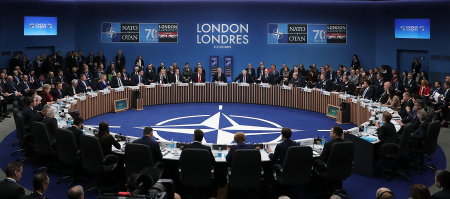 NATO, în căutarea unităţii pierdute