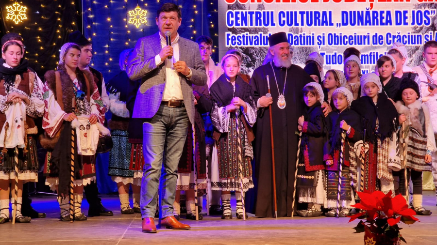 Festivalul „Tudor Pamfile”, ediţia 31. Obiceiurile de Crăciun și Anul Nou, aproape de gălăţeni (FOTO si VIDEO)