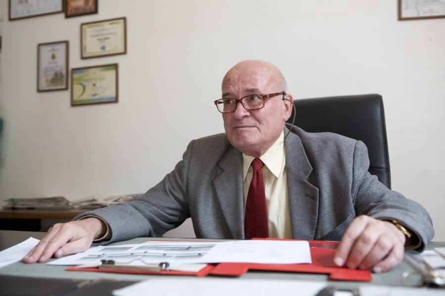 Profesorul Liviu Coman-Kund a încetat din viață