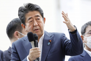 UPDATE. Fostul premier japonez Shinzo Abe, împuşcat la un eveniment electoral, a încetat din viaţă