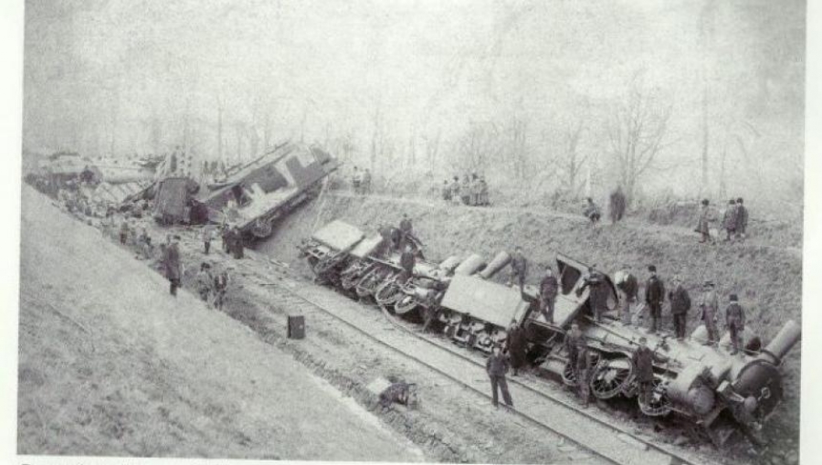 Cea mai mare catastrofă feroviară din România/ Un tren arhiplin, care venea de la Galaţi, a deraiat lângă Iaşi