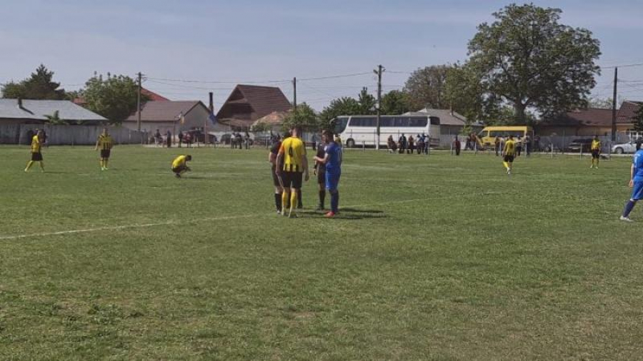 Lascăr Schela, pe primul loc, la golaveraj