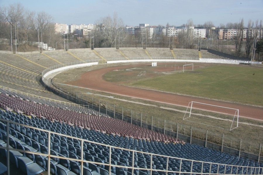 Stadionul Dunărea, abandonat până la reconstrucţie! FCM-ul se mută pe „Ancora”