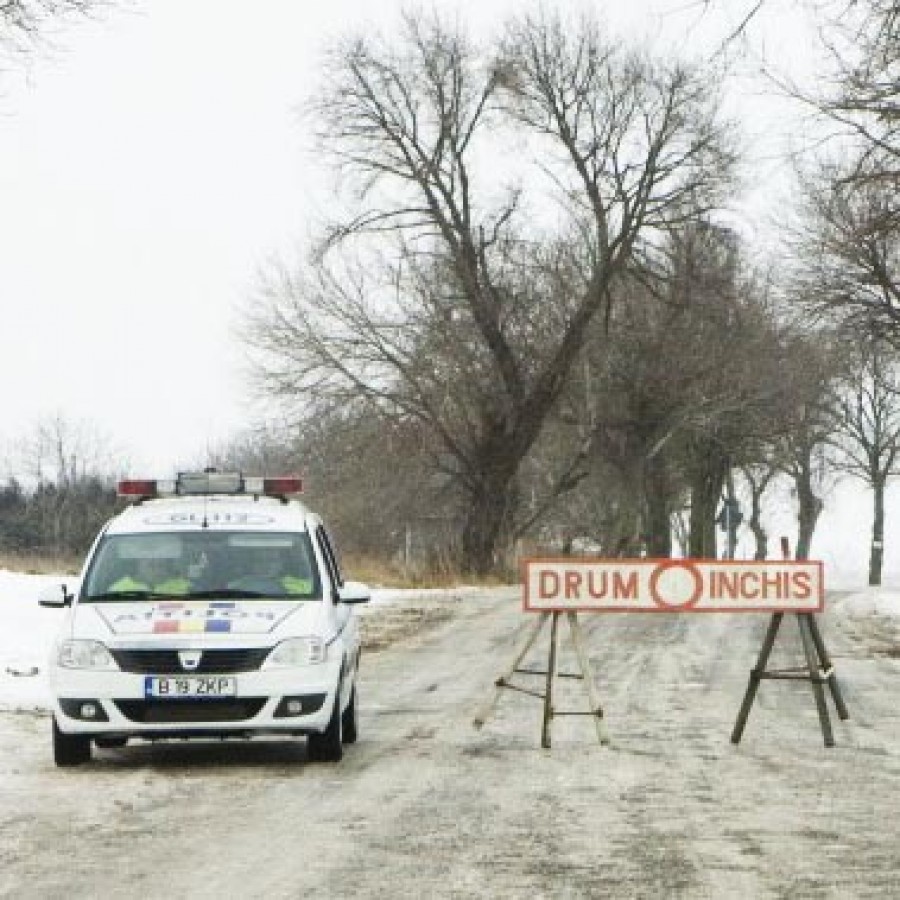 A fost deszăpezit Drumul Naţional 25 A - Vezi ce drumuri au rămas închise!