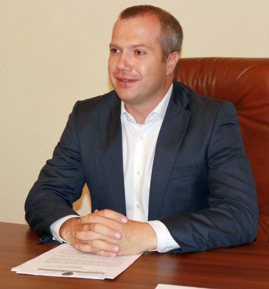 PRIMĂRIA lui Ionuţ Pucheanu va avea MAI MULȚI director generali