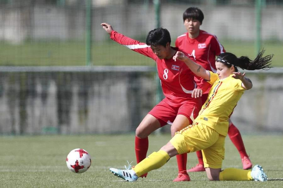 La doi ani şuta în lustră, iar acum e în echipa naţională. Începuse cu handbalul şi venea pe ascuns la fotbal