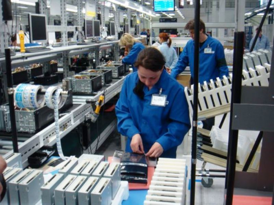 Afacerile din industrie, în ușoară creștere în 2024